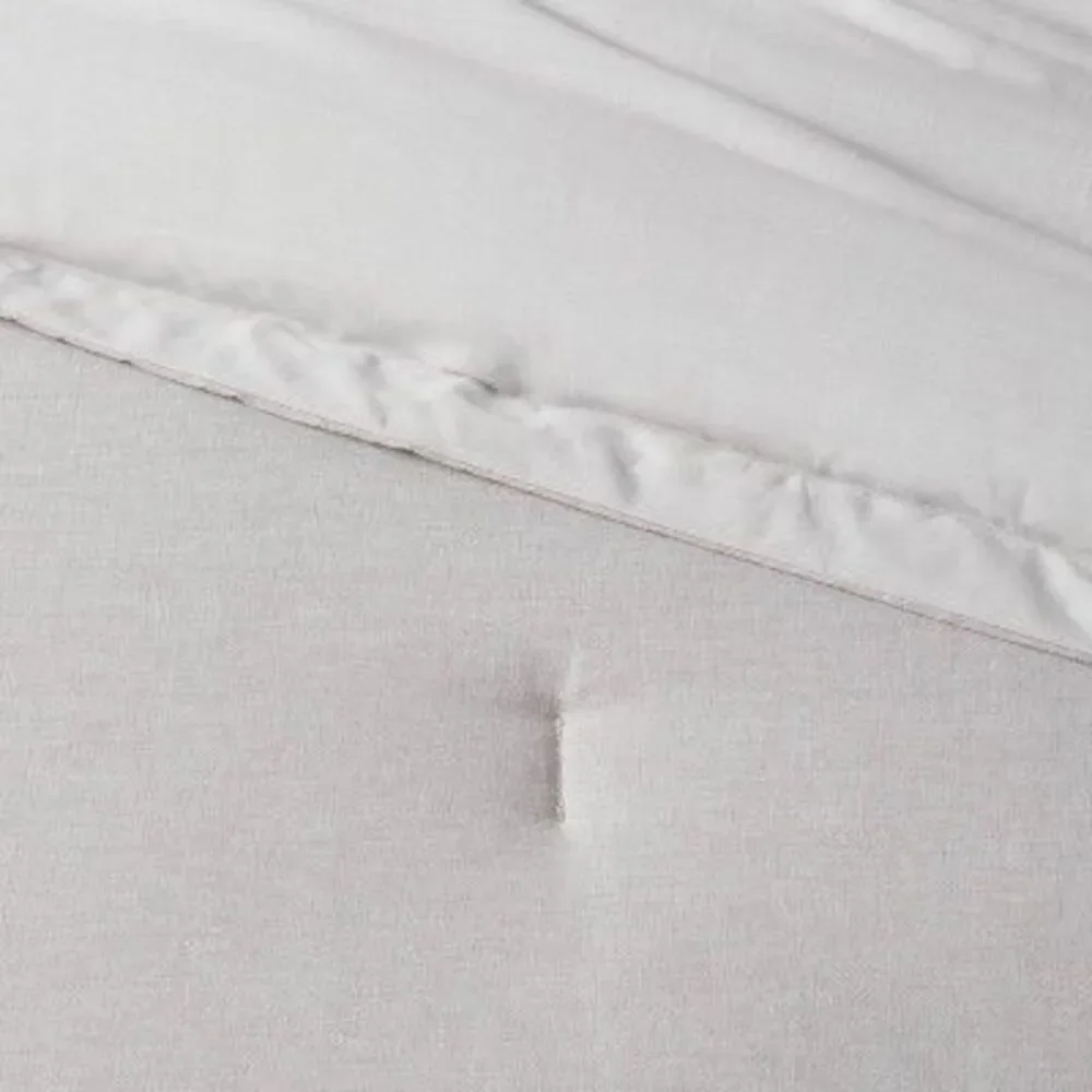 Threshold •midweight bedding
